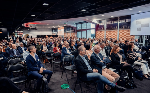 Plongez dans l'énergie de Bretagne Achats 2025 !